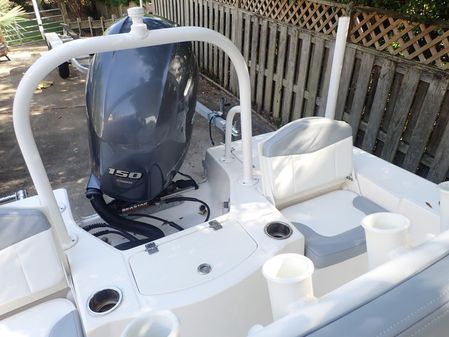 Robalo 206 Cayman image