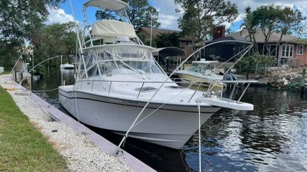 Grady-White 330 Express