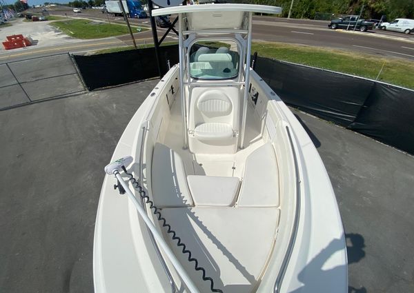 Robalo R260-CENTER-CONSOLE image