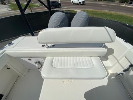 Robalo R260-CENTER-CONSOLE image