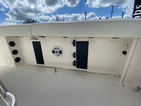 Robalo R260-CENTER-CONSOLE image