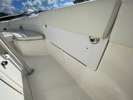 Robalo R260-CENTER-CONSOLE image