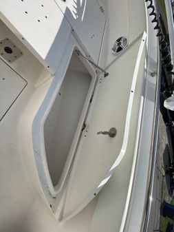 Robalo R260-CENTER-CONSOLE image