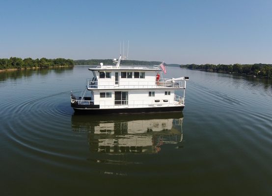 Darling Boat Works RIVER CRUISER - main image