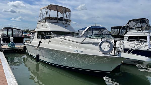Silverton 310 Convertible