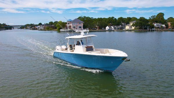 Cobia 350 CC image