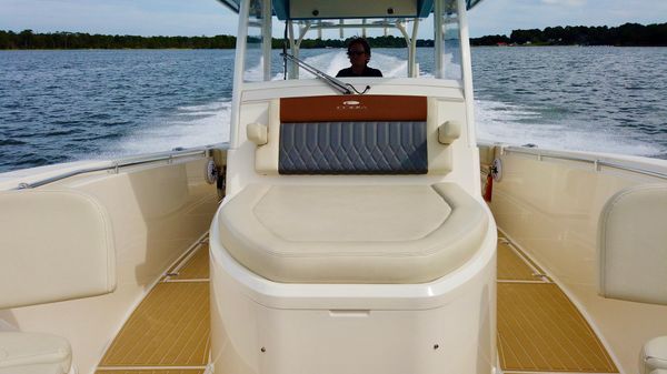 Cobia 350 CC image