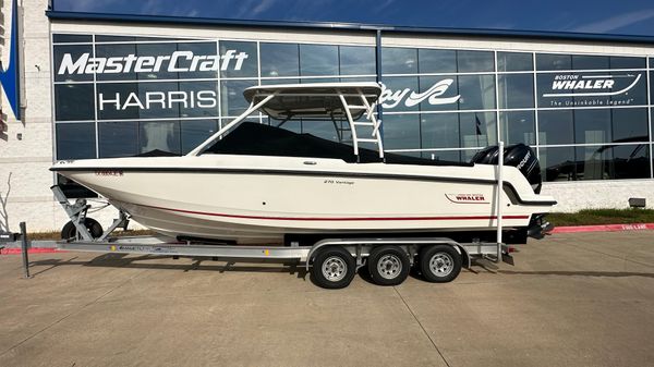 Boston Whaler 270 Vantage