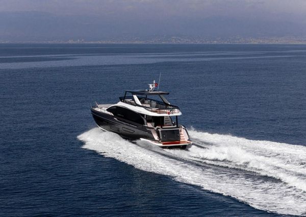 Azimut Fly 72 image