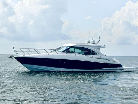 Cruisers Yachts Cantius 45 - main image