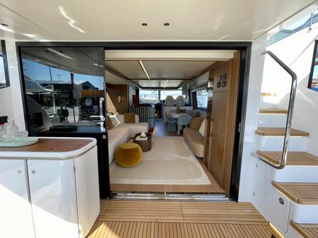 Azimut Fly 72 image