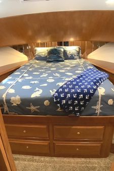 Ocean Alexander Pilothouse image