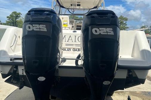 Boston-whaler 305-CONQUEST image