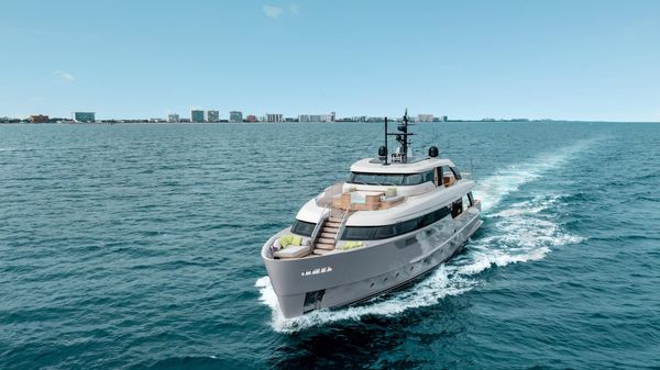 Sanlorenzo SD96