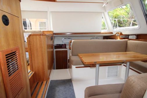 PDQ 34 Power Catamaran image