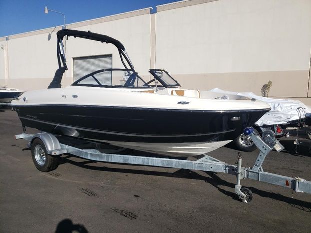 2020 Bayliner VR5 Bowrider I/O Anaheim, California - Anglers Marine