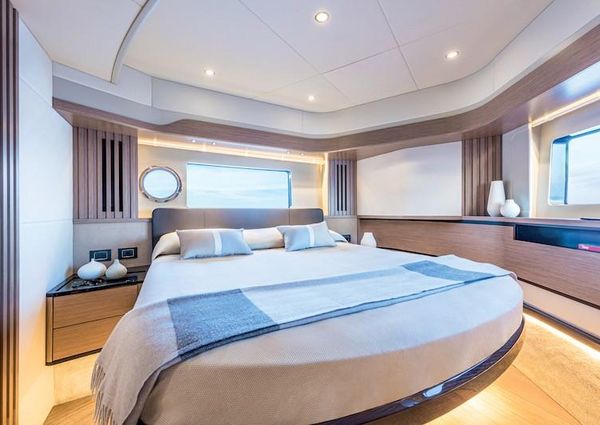 Absolute NAVETTA 52 image