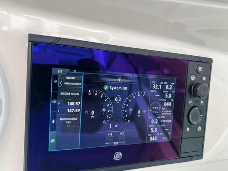 Tiara Yachts 34 LX image