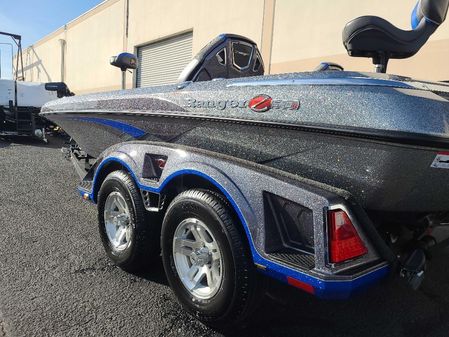 Ranger Z520R Ranger Cup Equipped image