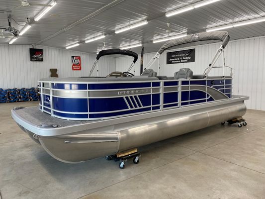 Bennington 23 LSR - main image