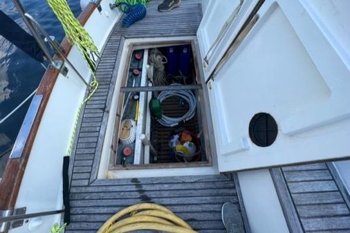 Grand-banks 42-CLASSIC-TRAWLER-HULL-1002- image