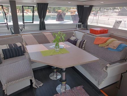 Fountaine Pajot Tanna 47 image