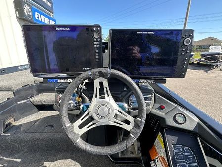 Skeeter FXR21-APEX image