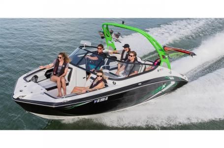 Yamaha-boats 212X - main image