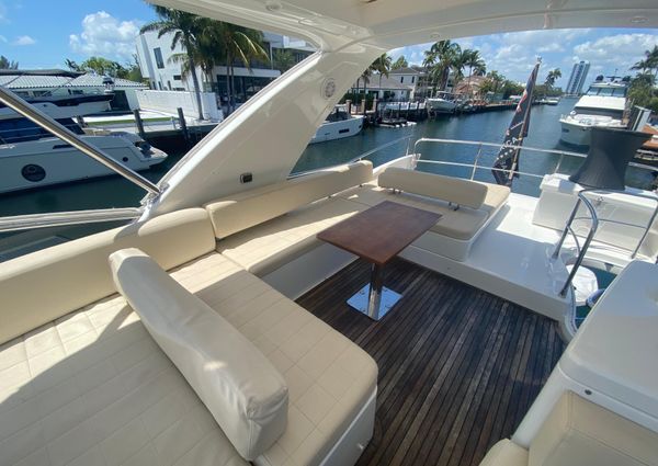 Azimut 54 Fly image