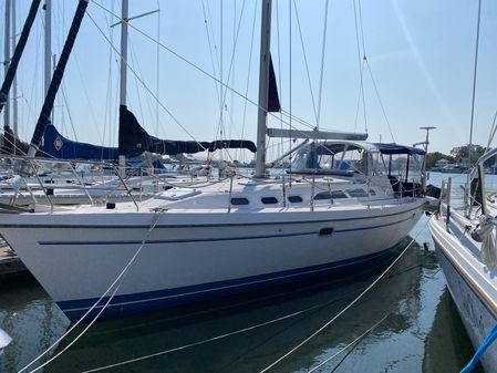Catalina 380 image
