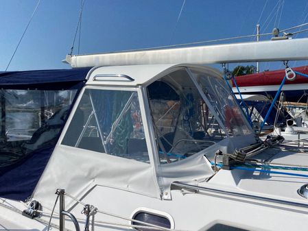 Catalina 380 image