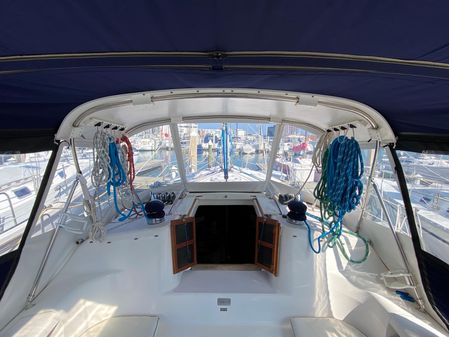 Catalina 380 image