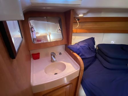 Catalina 380 image
