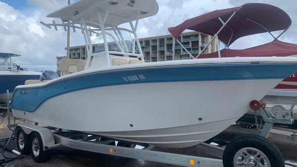 Sea Fox 226 Commander