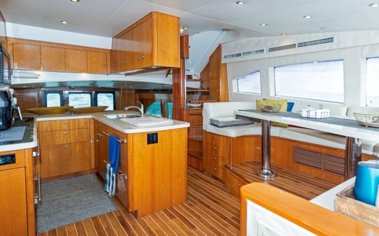 Hatteras 64 Motor Yacht image