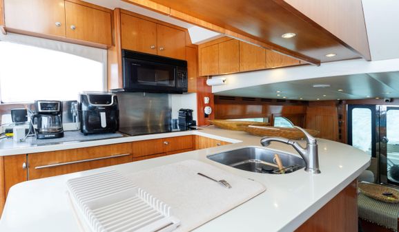 Hatteras 64 Motor Yacht image