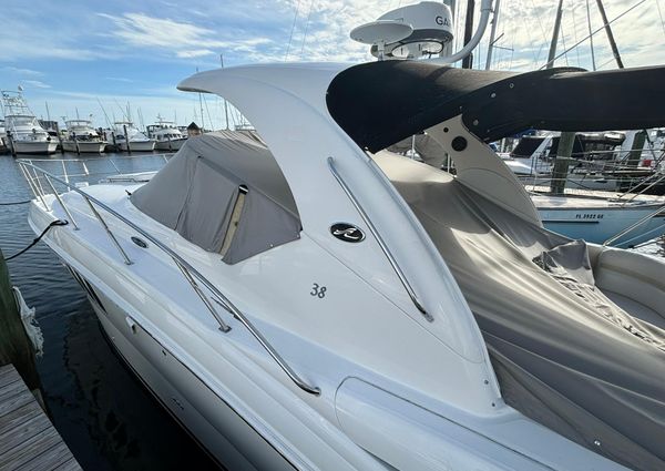 Sea Ray 38 Sundancer image