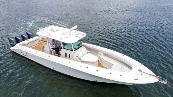 Hydra-Sports 4200 SF