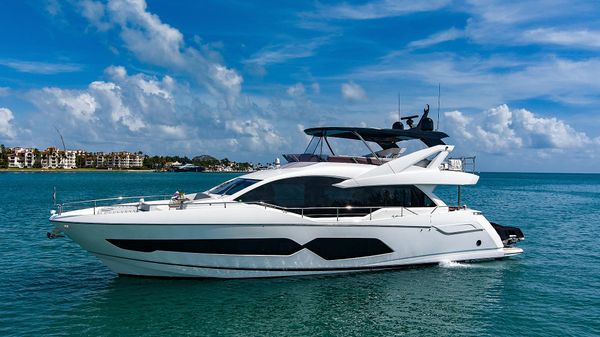 Sunseeker 76 Flybridge