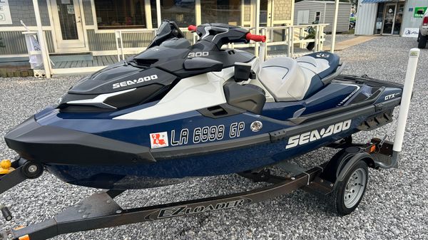 Sea-Doo GTX LTD 300 