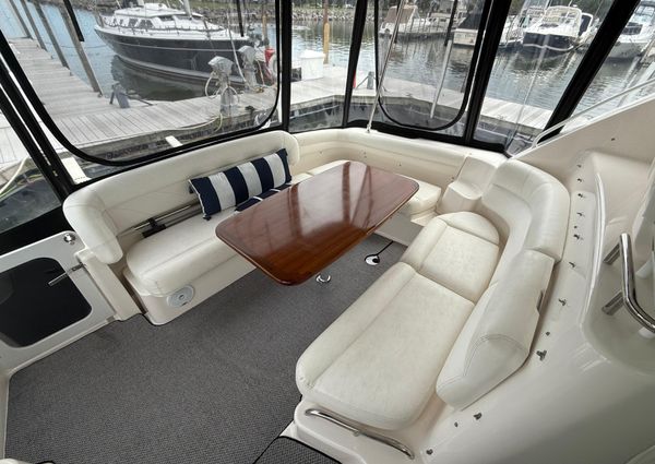 Tiara Yachts 4300 Sovran image