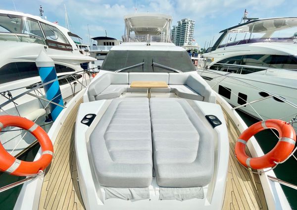 Sunseeker Manhattan 66 image