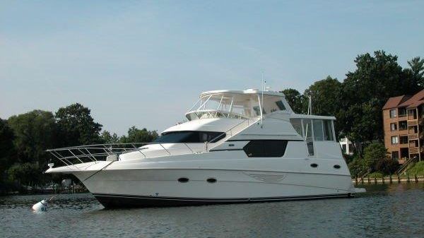 Silverton 453 Motor Yacht Great Shape!