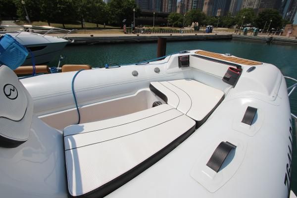 Viking 60-COCKPIT-MOTOR-YACHT image