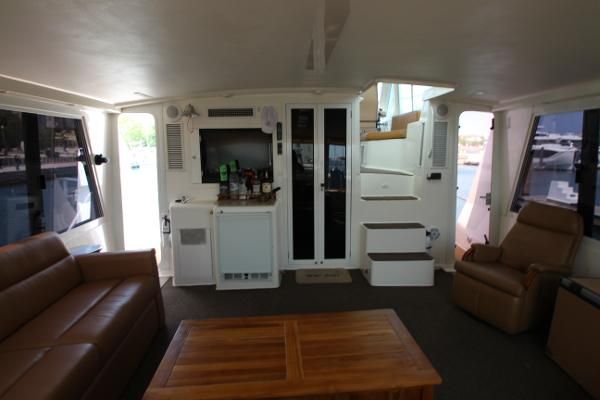 Viking 60-COCKPIT-MOTOR-YACHT image