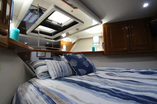 Viking 60-COCKPIT-MOTOR-YACHT image