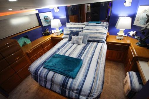 Viking 60-COCKPIT-MOTOR-YACHT image
