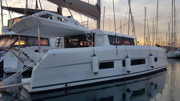 Dufour Catamarans 48 