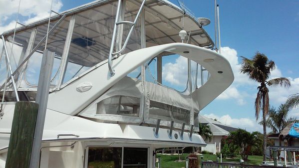 Sea Ray 400 Sedan Bridge image