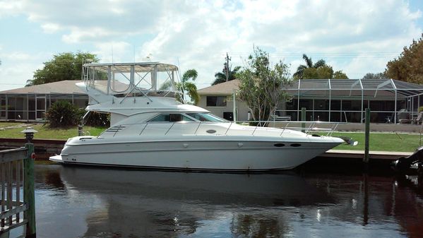 Sea Ray 400 Sedan Bridge image